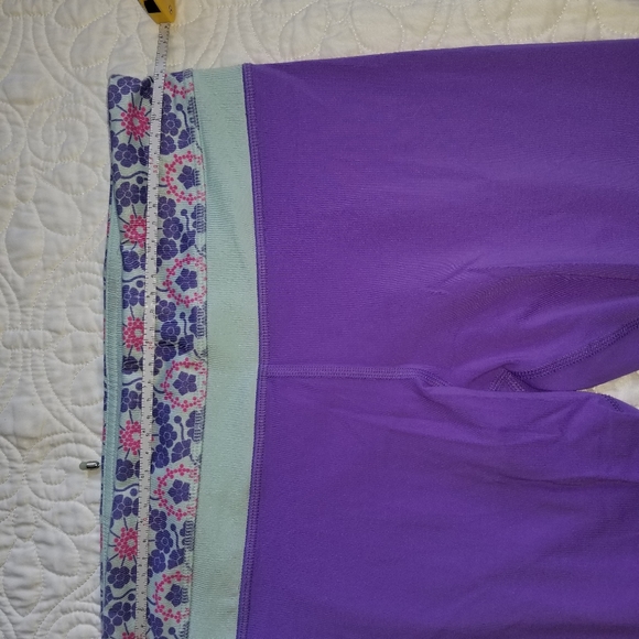 Lululemon pace rival crop, size 6 - Picture 4 of 7